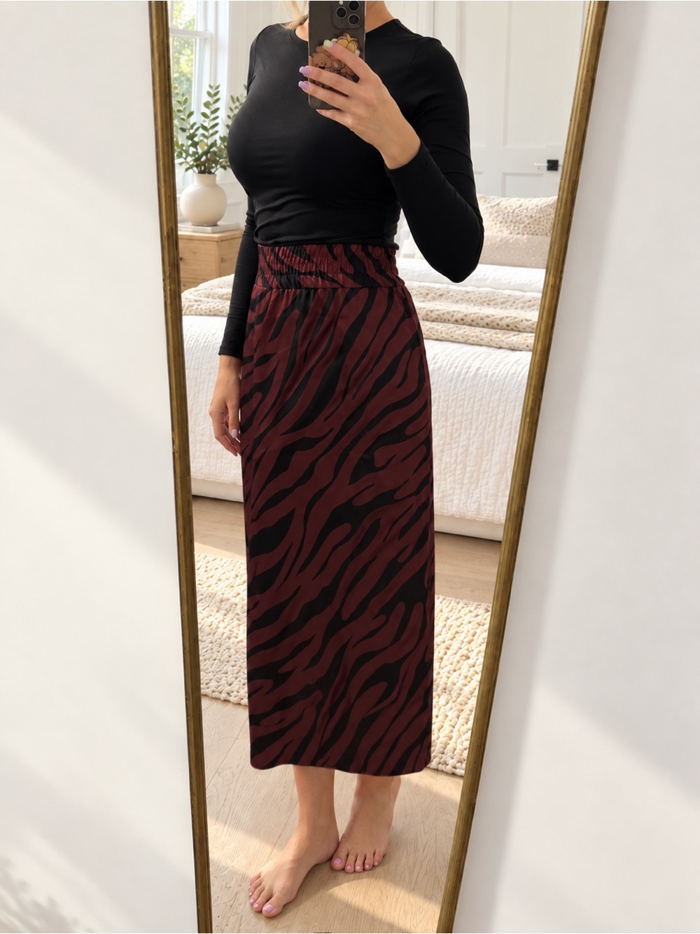 Zara Black and Burgundy Zebra-Print Midi Skirt